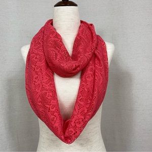NWOT Infinity Lace Scarf